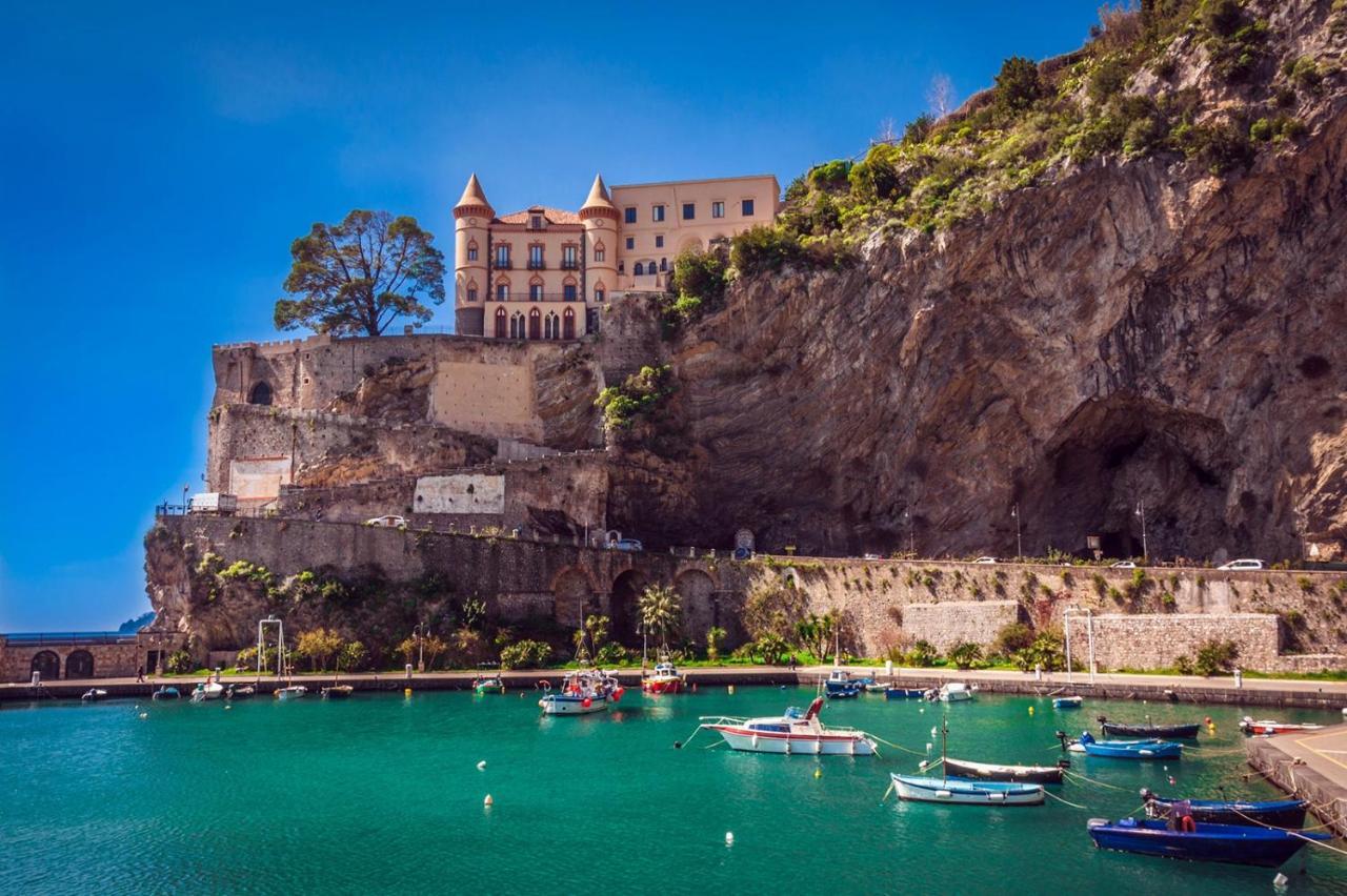 Grecale - Amazing Apartment With Patio And Sea View Maiori Luaran gambar